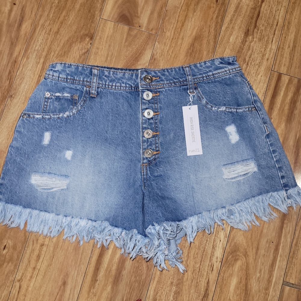 New with tag size 12 Jean shorts! Great gift idea! Highwait buttons with fringe